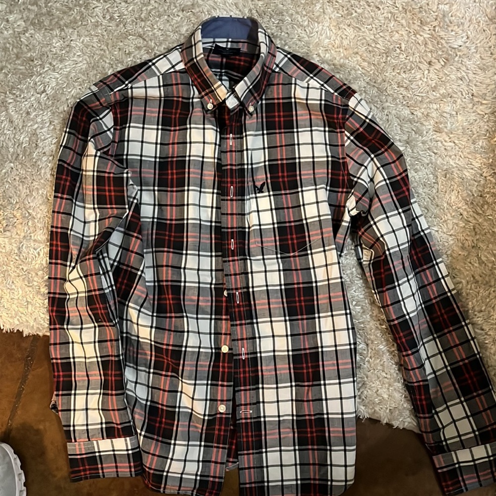 American eagle dress shirt and polo shirt bundle
